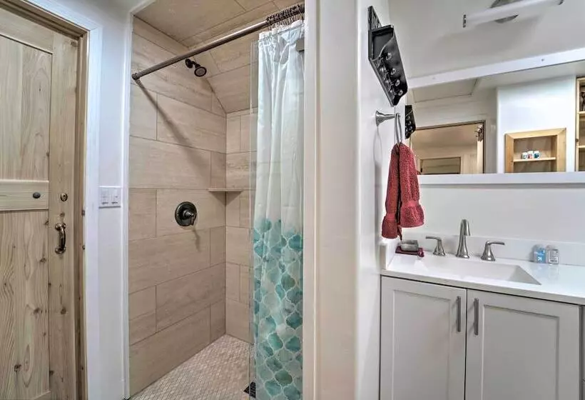 Rustic Soda Springs Cabin < Half Mi To Ski Resort