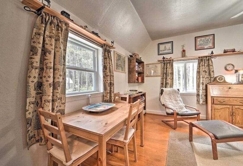 Rustic Soda Springs Cabin < Half Mi To Ski Resort