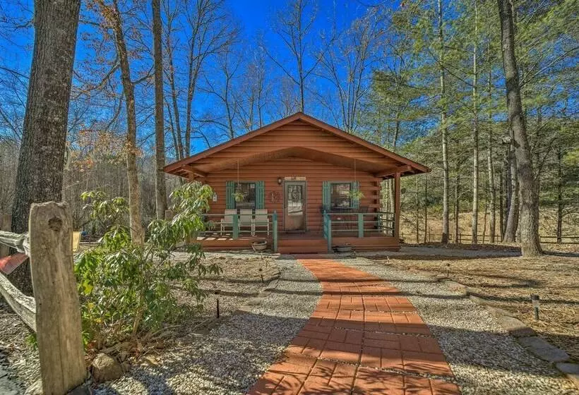 11 Mi To Dtwn: Franklin Cabin W/ Porch!