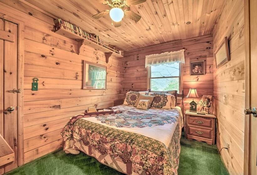 11 Mi To Dtwn: Franklin Cabin W/ Porch!