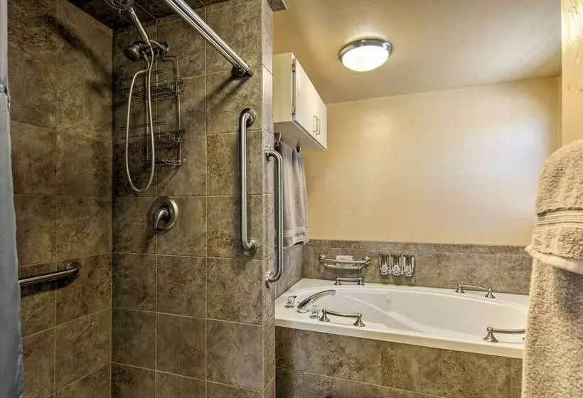 Cozy Home W/ Canyon Views: 2 Mi To Grand Staircase