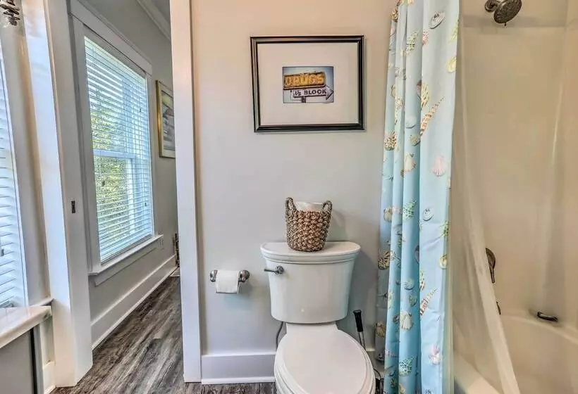 Family Beach Home; Walk To N Litchfield Beach