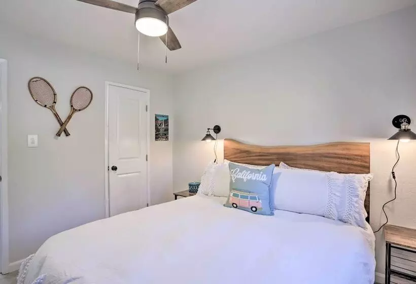Gateway To Yosemite Home: Chic Oakhurst Oasis