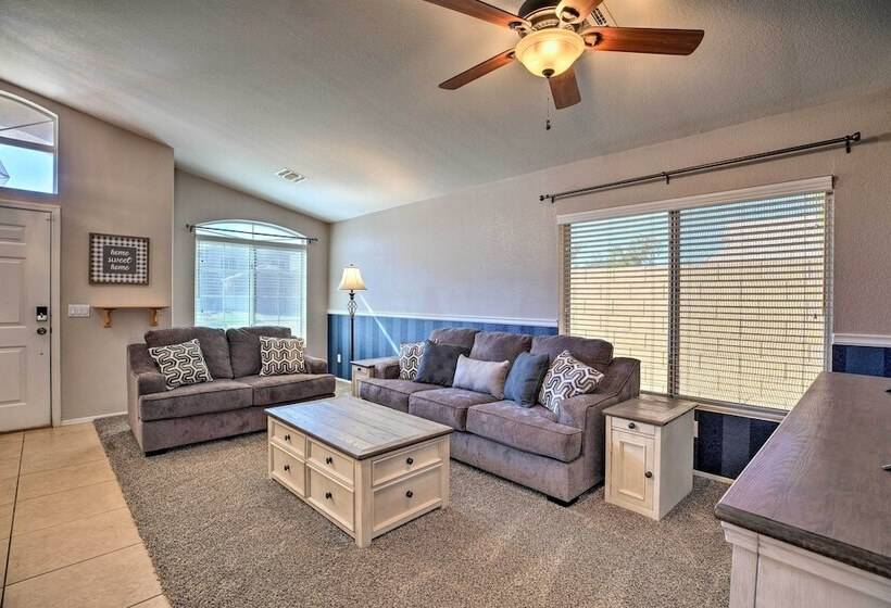 Gilbert Retreat W/ Outdoor Kitchen & Private Pool!