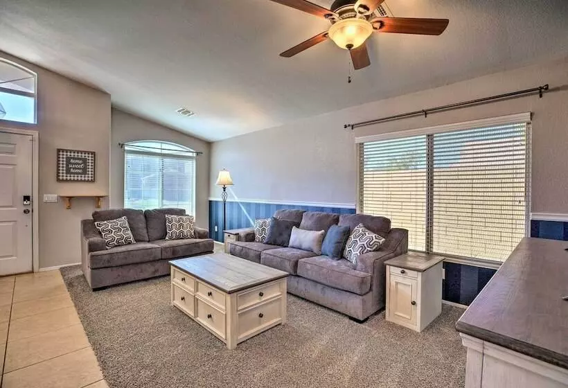 Gilbert Retreat W/ Outdoor Kitchen & Private Pool!