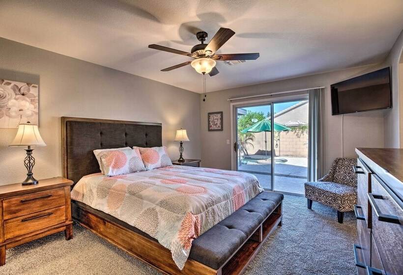 Gilbert Retreat W/ Outdoor Kitchen & Private Pool!