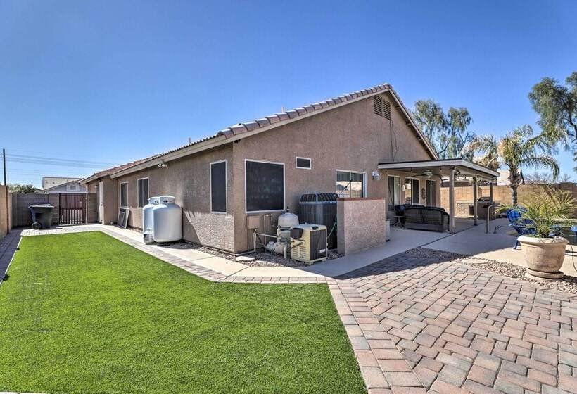 Gilbert Retreat W/ Outdoor Kitchen & Private Pool!