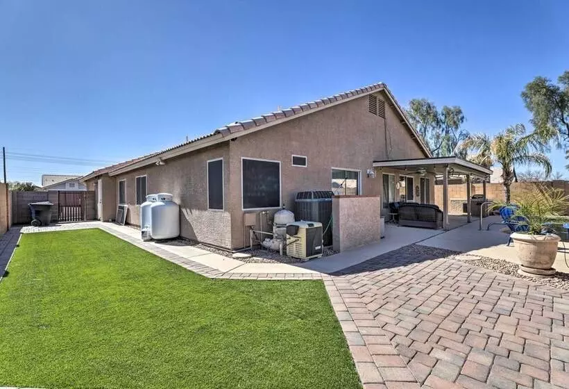 Gilbert Retreat W/ Outdoor Kitchen & Private Pool!