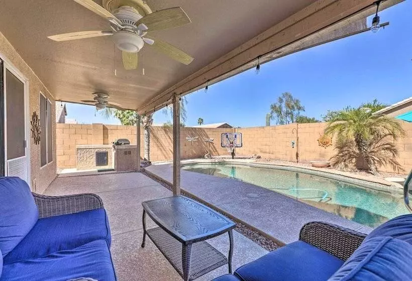 Gilbert Retreat W/ Outdoor Kitchen & Private Pool!