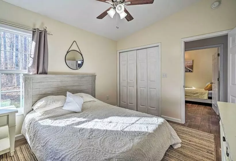 Gray Home W/ View Of Boone Lake + Fire Pit!