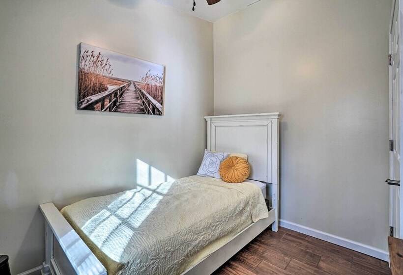 Gray Home W/ View Of Boone Lake + Fire Pit!