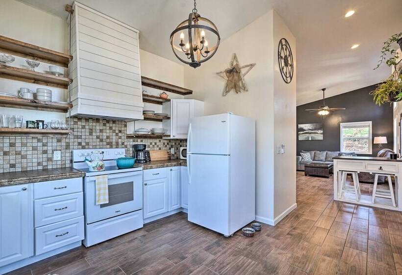 Gray Home W/ View Of Boone Lake + Fire Pit!