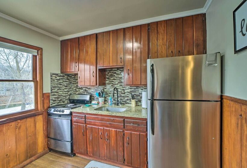 Lakefront Eucha Escape W/ Views & Boat Slip!