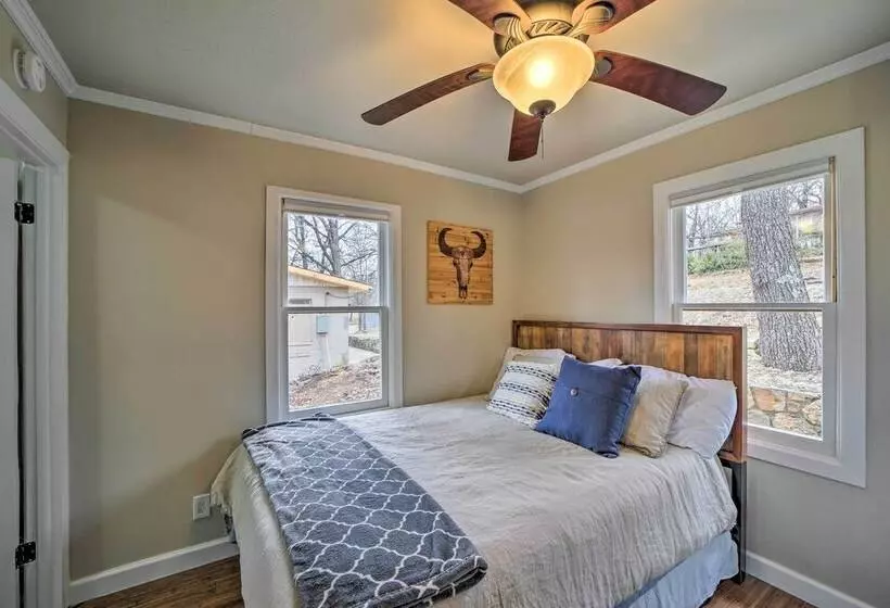 Lakefront Eucha Escape W/ Views & Boat Slip!