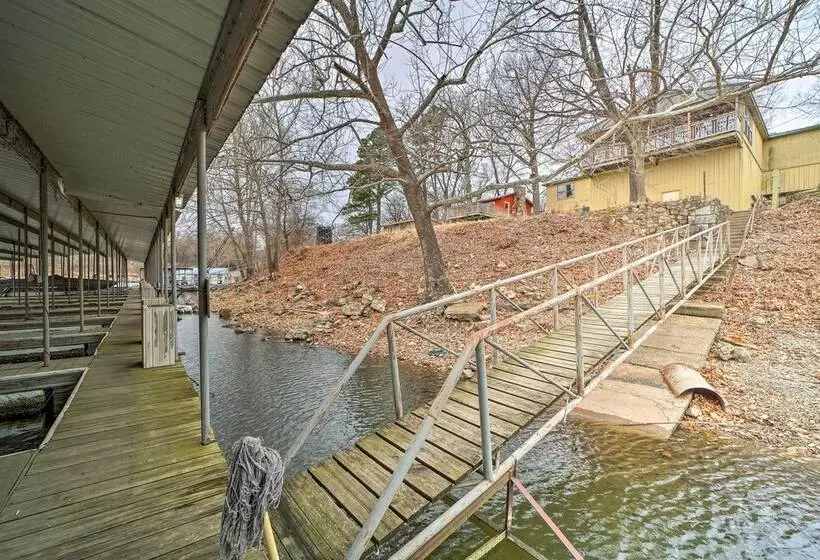 Lakefront Eucha Escape W/ Views & Boat Slip!