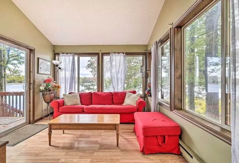 Game Room & Kayaks: Lakefront Poconos Home!