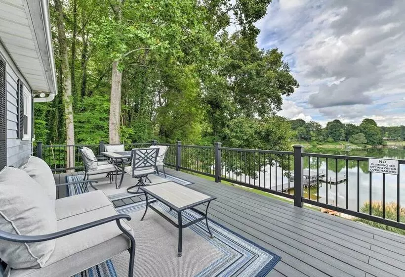 Lakefront Sherrills Ford Haven W/ Boat Dock!