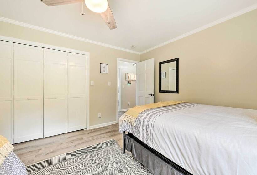 Lakefront Sherrills Ford Haven W/ Boat Dock!