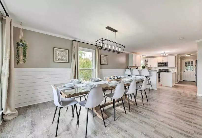 Lakefront Sherrills Ford Haven W/ Boat Dock!