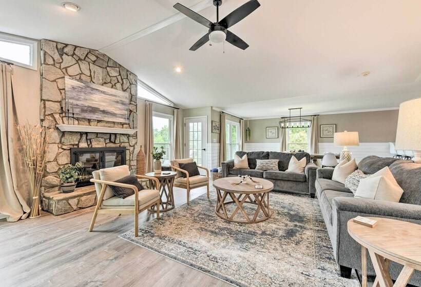 Lakefront Sherrills Ford Haven W/ Boat Dock!