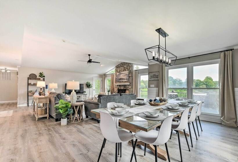 Lakefront Sherrills Ford Haven W/ Boat Dock!