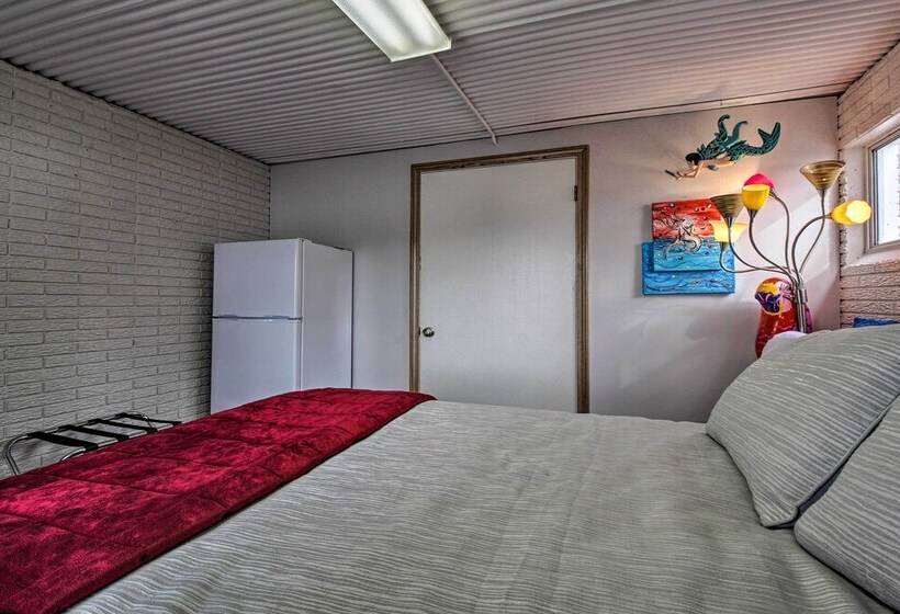 Lily Pad Oasis W/ Dock On Lake Of The Ozarks!