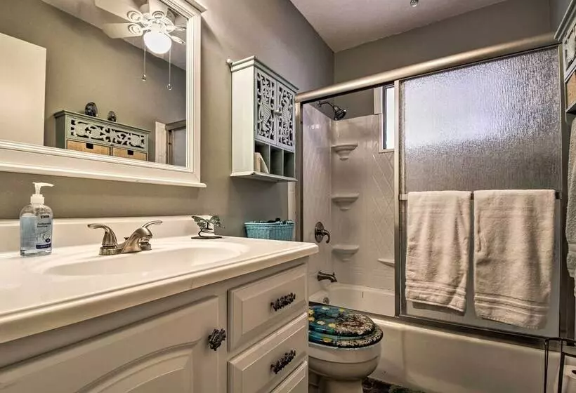 Lily Pad Oasis W/ Dock On Lake Of The Ozarks!