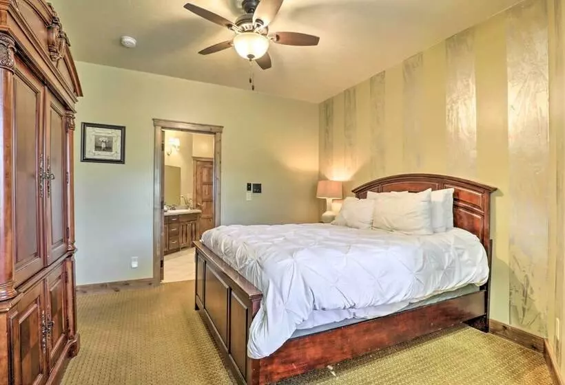 Luxurious Cedar City Getaway: 32 Mi To Brian Head!