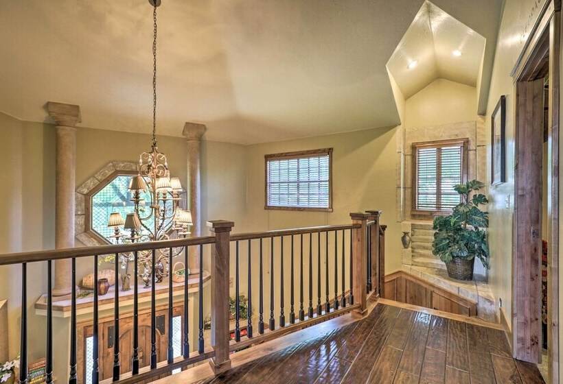 Luxurious Cedar City Getaway: 32 Mi To Brian Head!