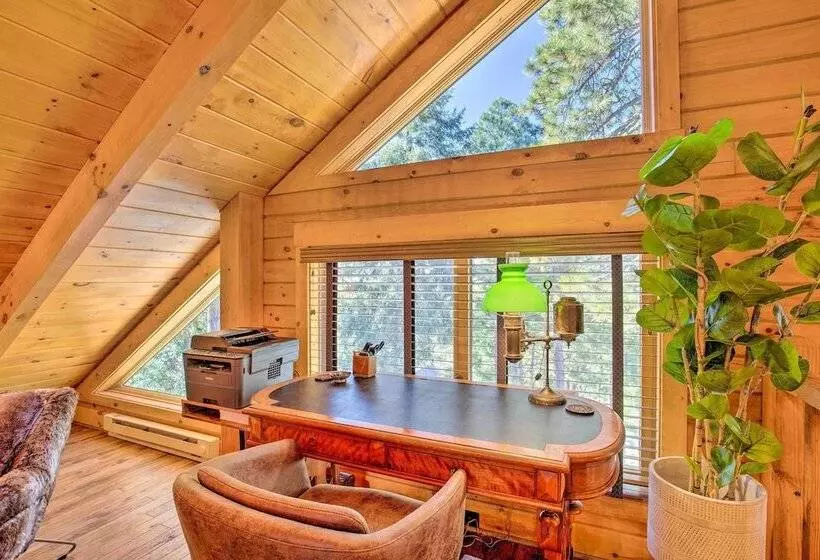 Luxury Mountain Cabin W/ Furnished Deck + Views!