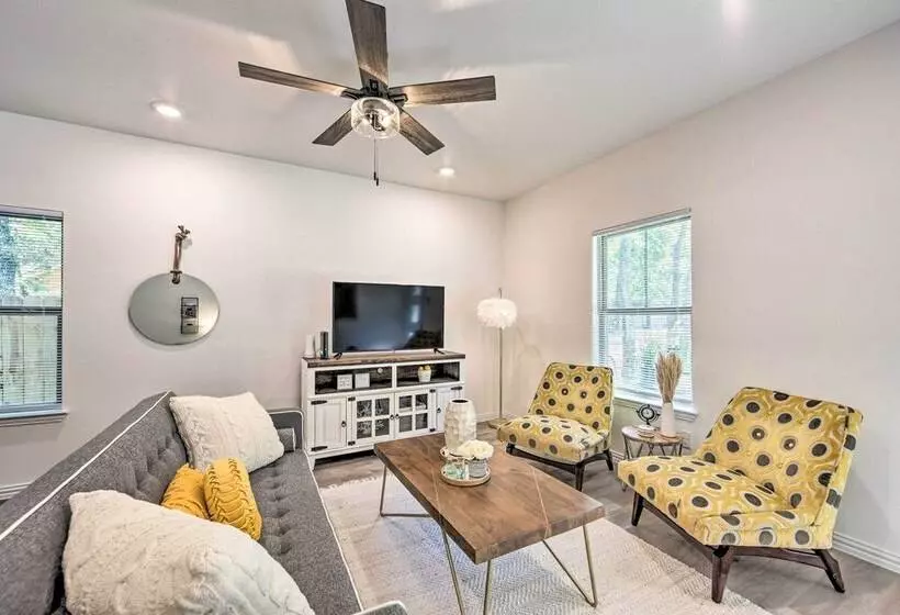 < 1/2 Mi To Lake + Boat Ramp: Mabank Home W/ Grill