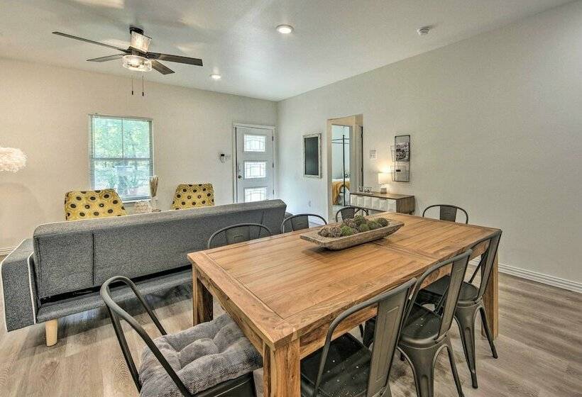 < 1/2 Mi To Lake + Boat Ramp: Mabank Home W/ Grill