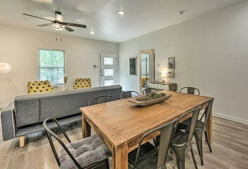 < 1/2 Mi To Lake + Boat Ramp: Mabank Home W/ Grill