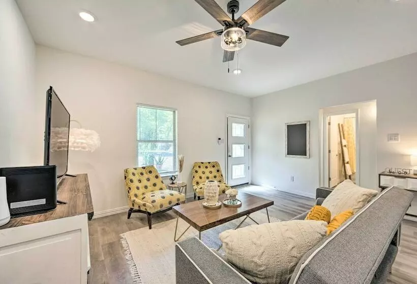 < 1/2 Mi To Lake + Boat Ramp: Mabank Home W/ Grill