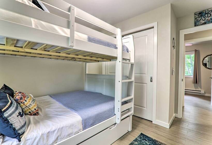 Lake & Pool Access: Home Near Tobyhanna State Park