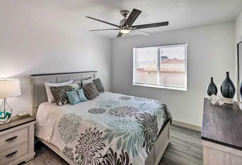 Lake Havasu City Home: Putting Green, Pool Access!