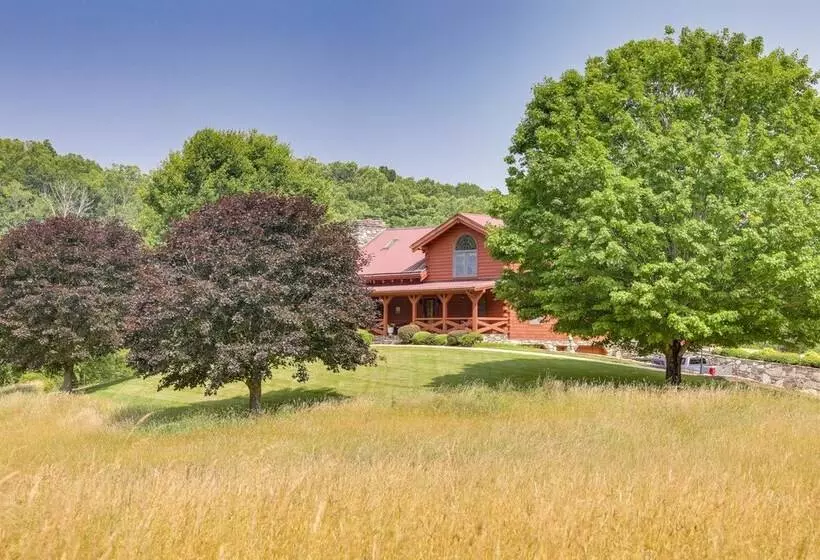 Pet Friendly Canton Cabin W/ Porch + Grill!