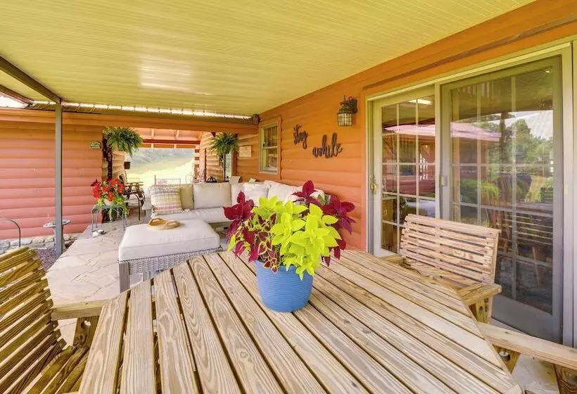Pet Friendly Canton Cabin W/ Porch + Grill!