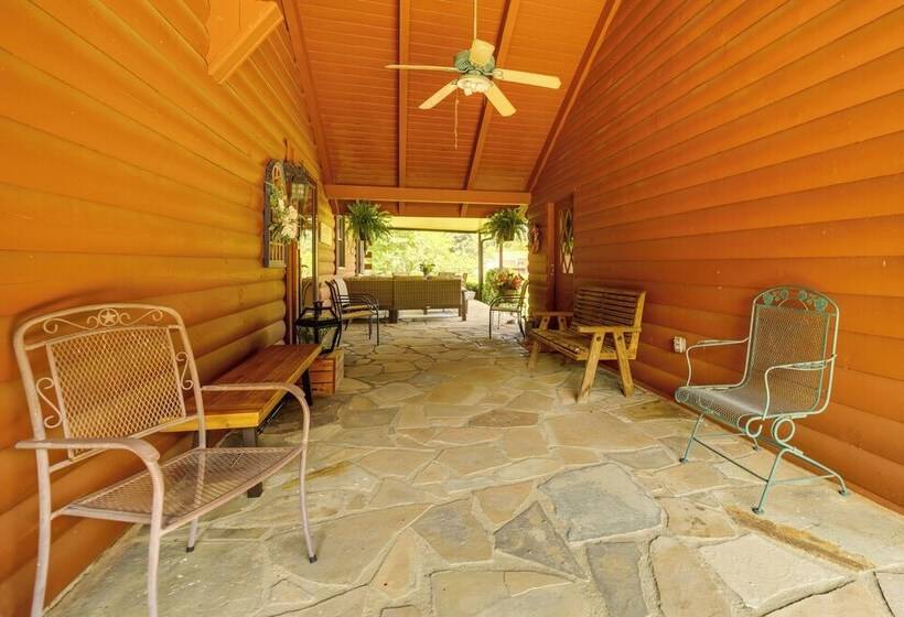 Pet Friendly Canton Cabin W/ Porch + Grill!