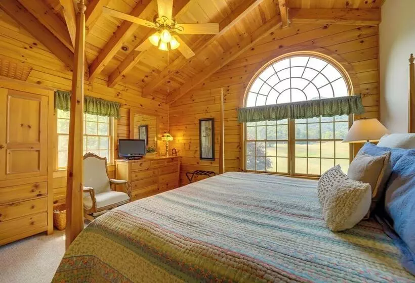 Pet Friendly Canton Cabin W/ Porch + Grill!