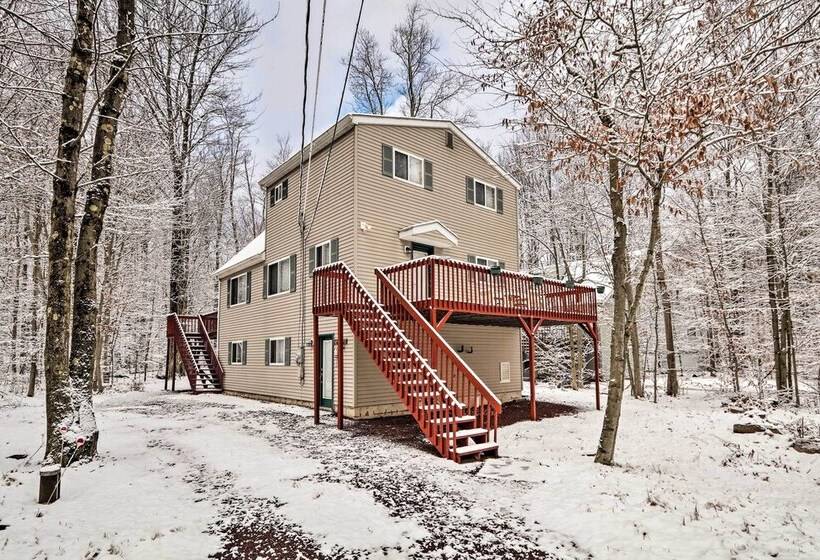 Poconos House W/ Deck + Game Room < 2 Mi To Lakes!