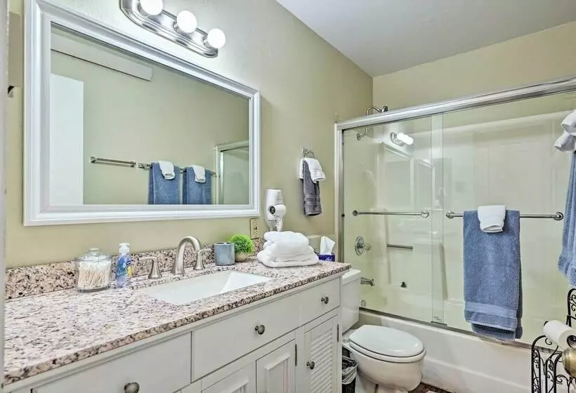 Screened Porch, Fire Pit: Prescott Pad Near Park!