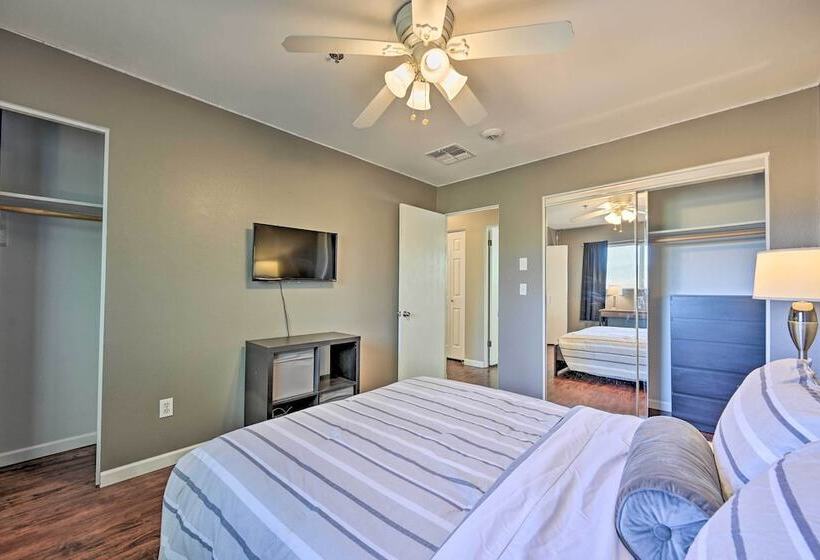 Screened Porch, Fire Pit: Prescott Pad Near Park!