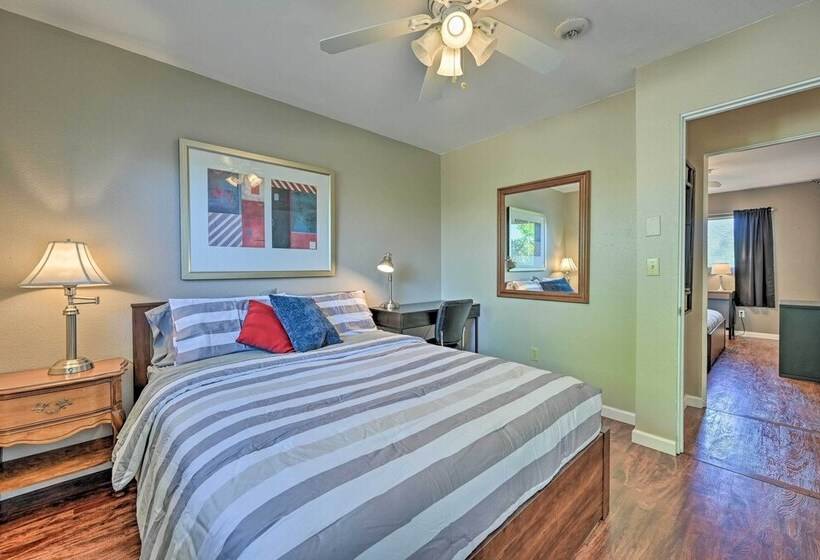 Screened Porch, Fire Pit: Prescott Pad Near Park!