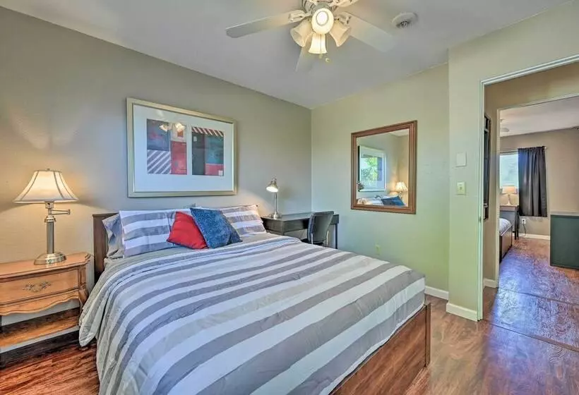 Screened Porch, Fire Pit: Prescott Pad Near Park!