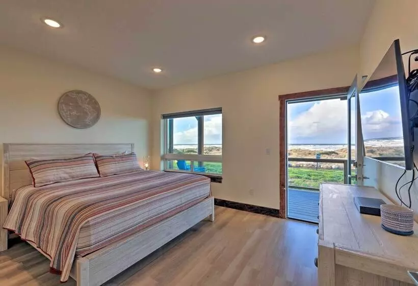 Remodeled Sanderling Sea Cottages, Unit 4