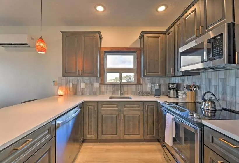 Remodeled Sanderling Sea Cottages, Unit 4