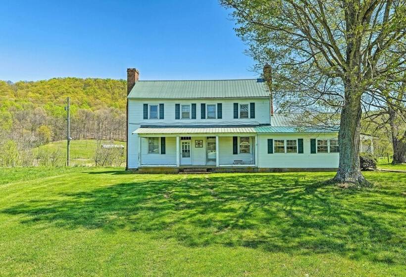 Renovated Ky Farmhouse Retreat W/ Pasture Views!