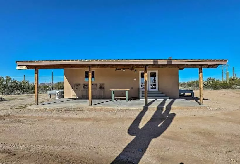 Secluded Marana Home W/ Viewing Decks + Privacy!