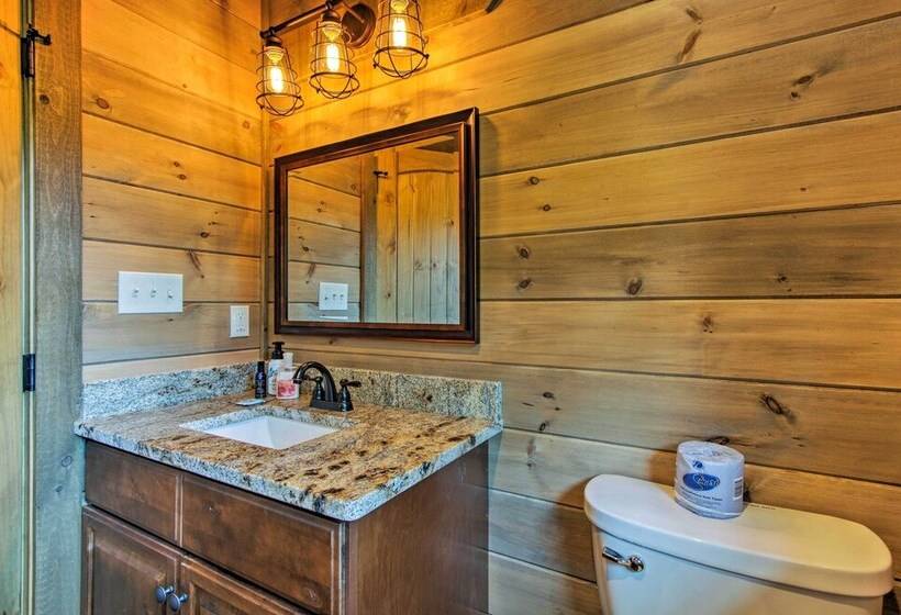 Sevierville Cabin W/ Game Room, Hot Tub & Theater!